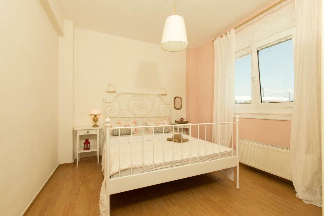 Cliff Beach House Nea Moudania Exterior foto