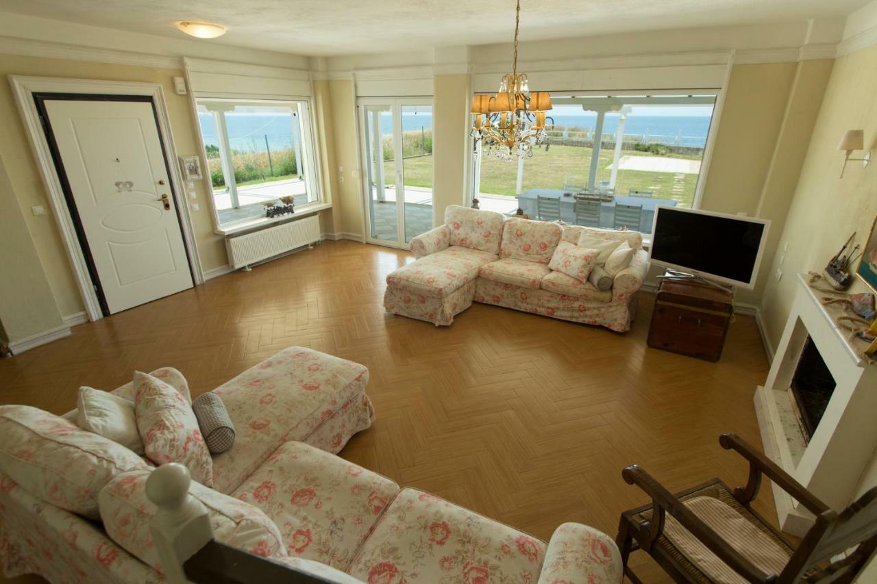 Cliff Beach House Nea Moudania Exterior foto