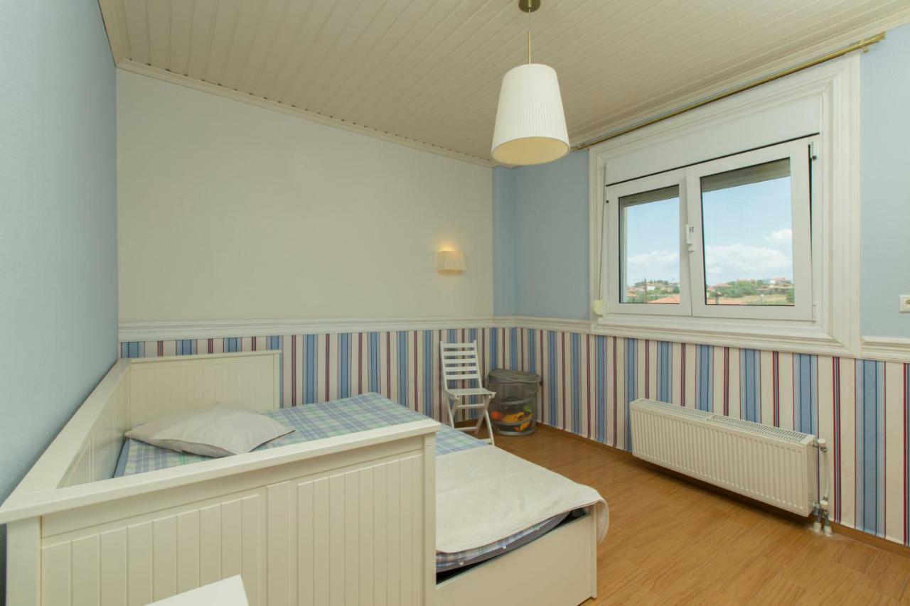 Cliff Beach House Nea Moudania Exterior foto