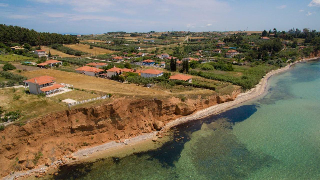 Cliff Beach House Nea Moudania Exterior foto