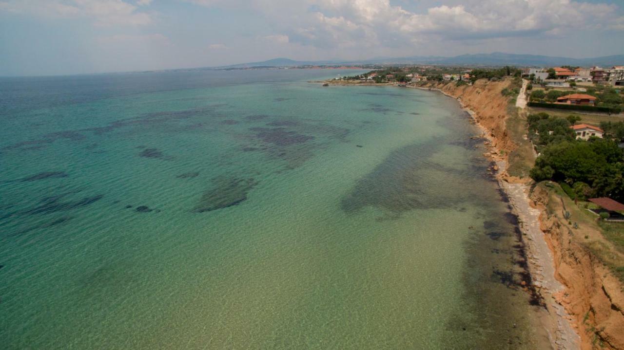Cliff Beach House Nea Moudania Exterior foto